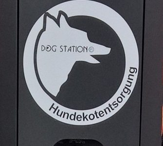 neue Dog Station am Brunnenplatz